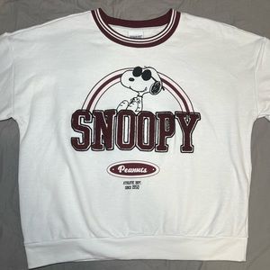 Women’s Snoopy Sweatshirt